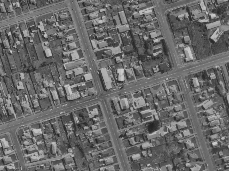 93 Estuary Road from the air, 1970-1974