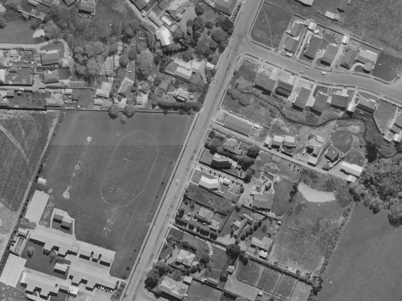 80 Avonhead Road from the air, 1970-1974