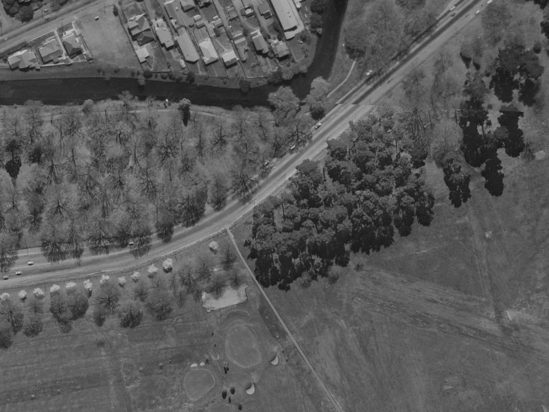 5 Millbank Lane from the air, 1970-1974