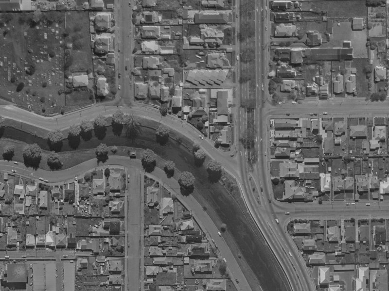 381 Cambridge Terrace from the air, 1970-1974