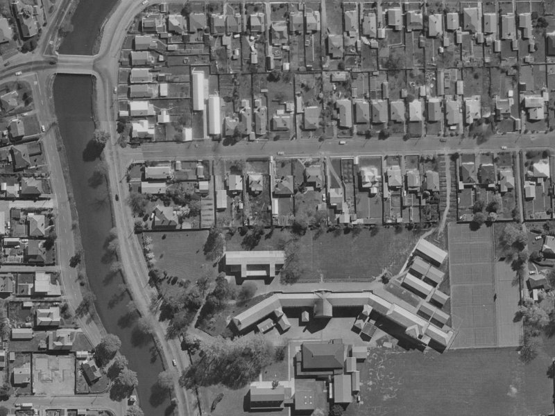 22A Cowlishaw Street from the air, 1970-1974