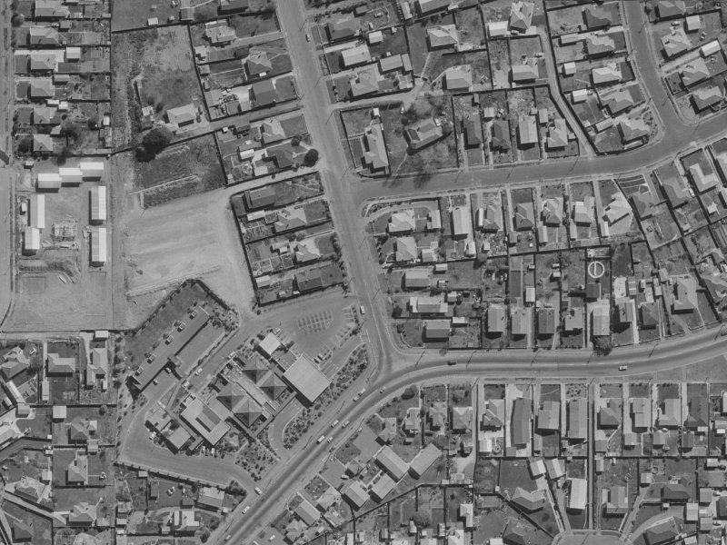 77 Cuffs Road from the air, 1970-1974