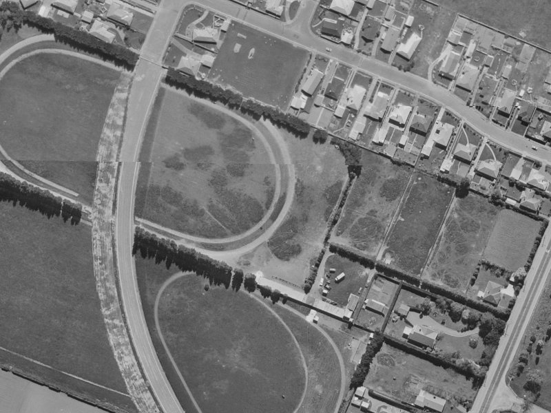 24B Ben Nevis Drive from the air, 1970-1974