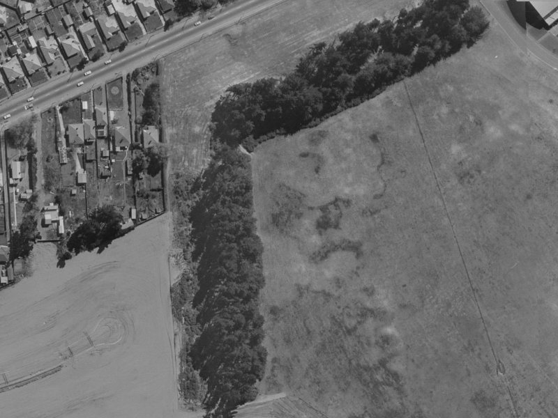 160 Pages Road from the air, 1970-1974