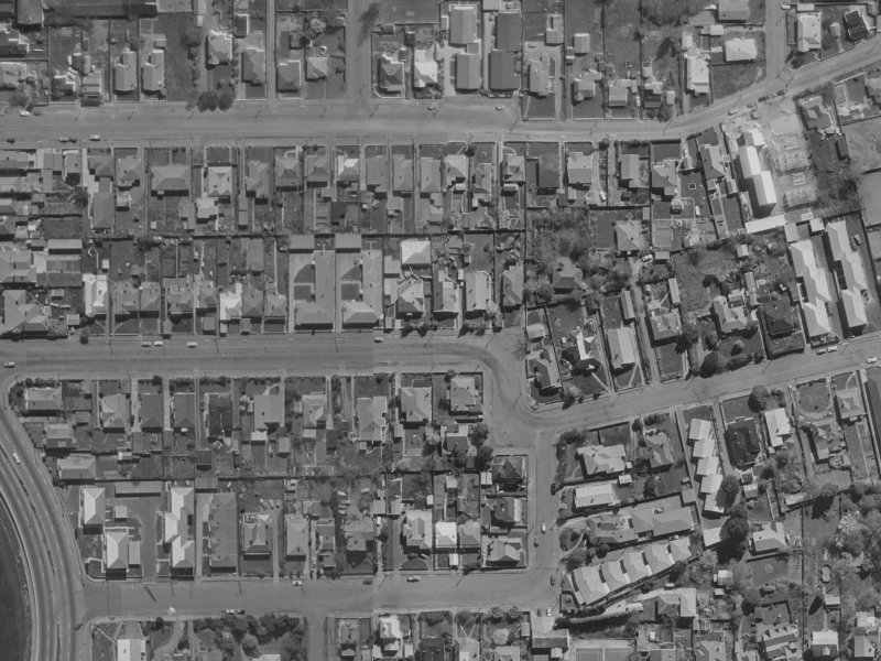 39 Heywood Terrace from the air, 1970-1974