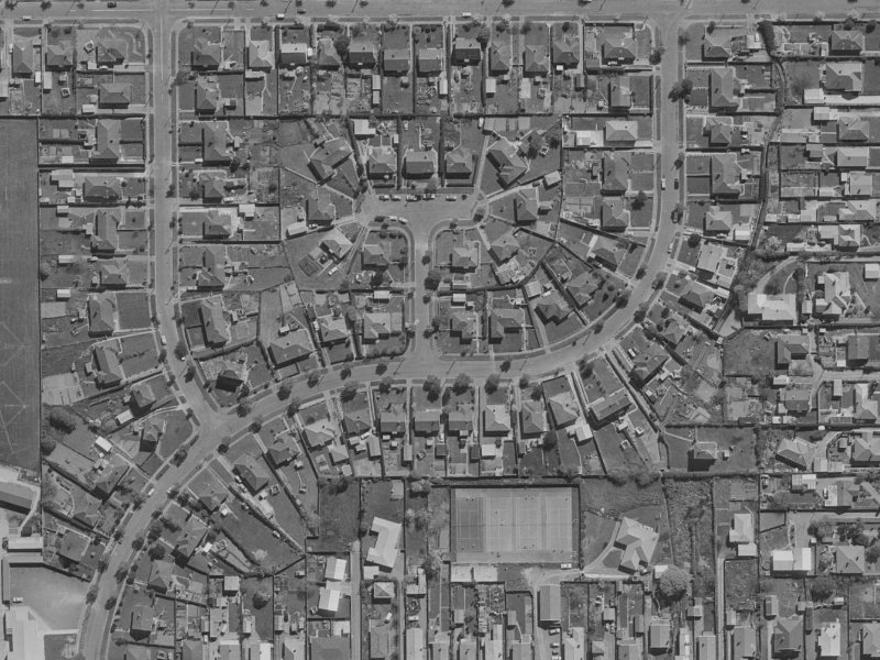 25 Rowcliffe Crescent from the air, 1970-1974