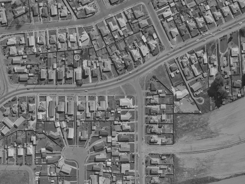 90 Pages Road from the air, 1970-1974