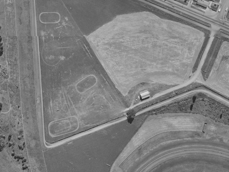 54 Manakura Street from the air, 1970-1974