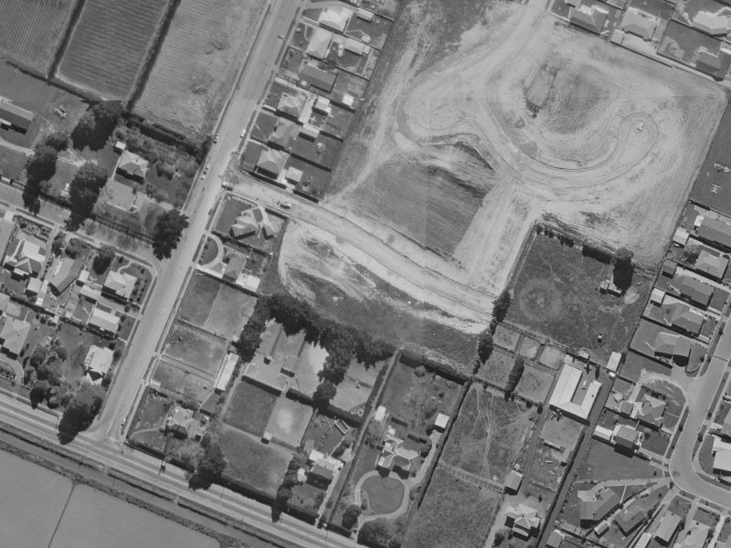 23 Broadfell Avenue from the air, 1970-1974