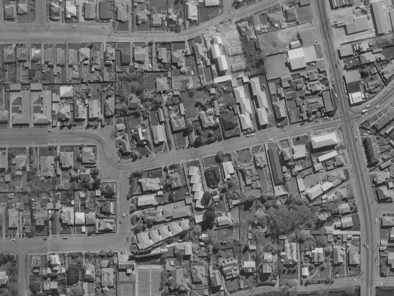 12 Draper Street from the air, 1970-1974