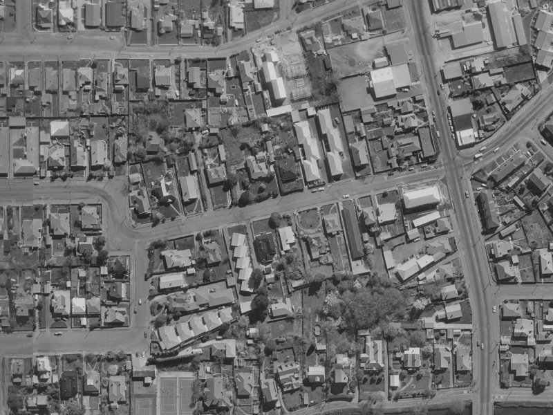 18 Draper Street from the air, 1970-1974