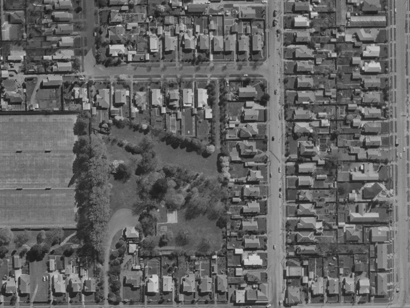 13A Lionel Street from the air, 1970-1974