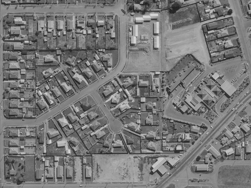 15 Wildwood Avenue from the air, 1970-1974