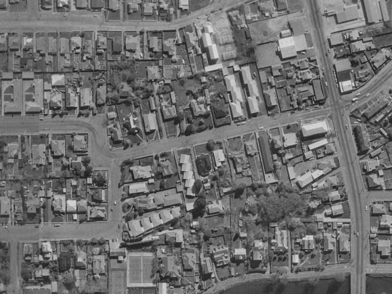 14 Draper Street from the air, 1970-1974