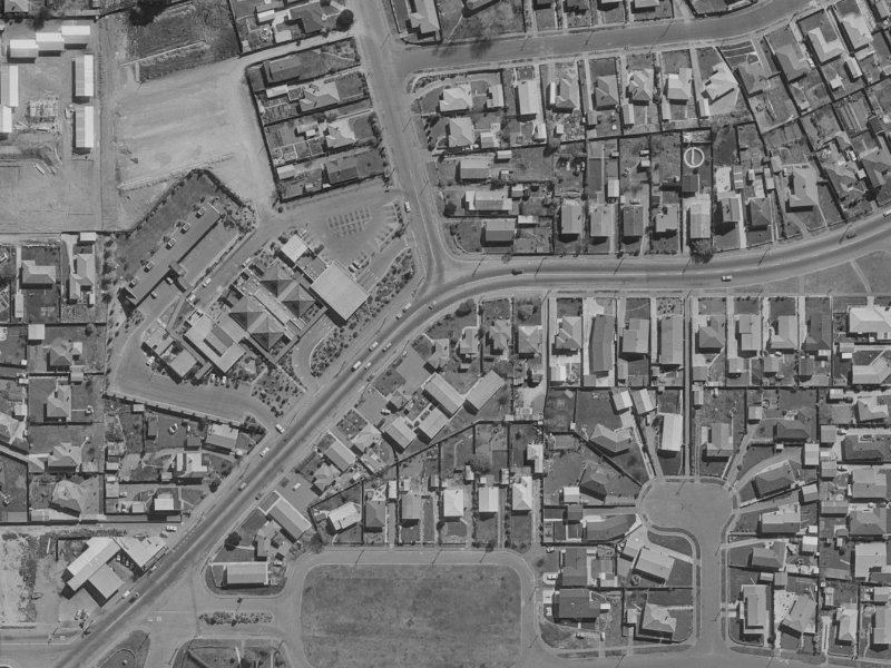 58 Pages Road from the air, 1970-1974