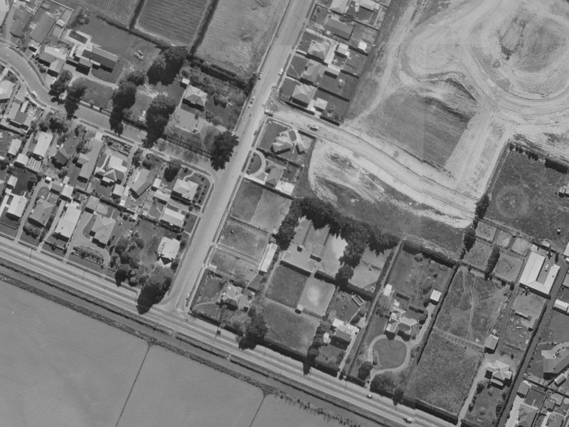 1 Elsom Lane from the air, 1970-1974
