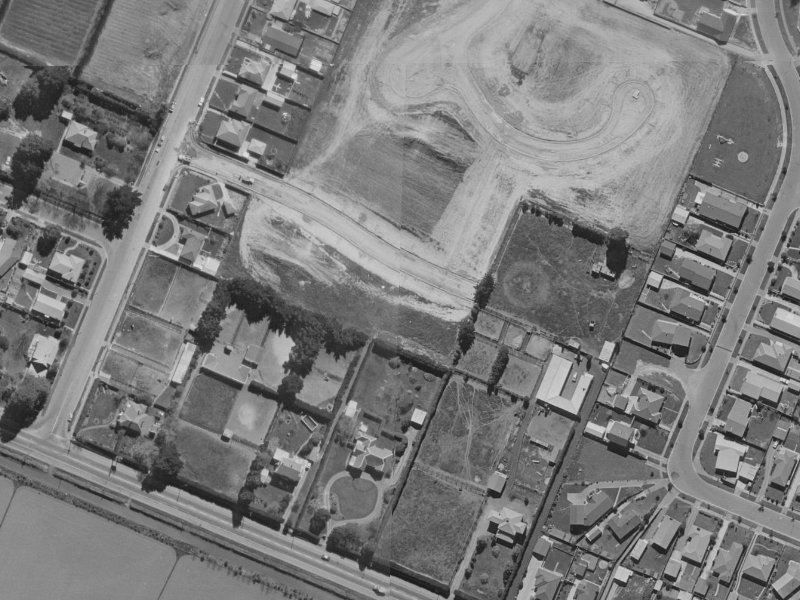 19 Broadfell Avenue from the air, 1970-1974