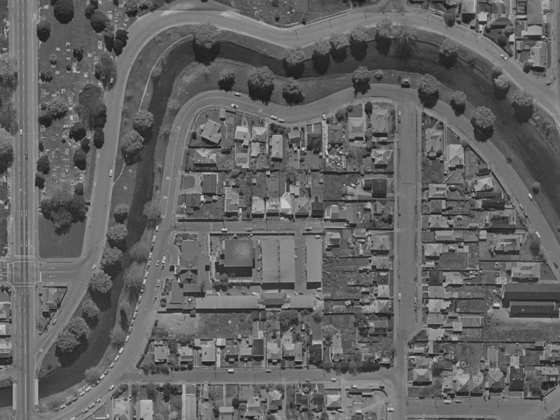 13 Willow Street from the air, 1970-1974