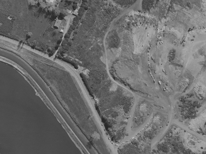 451–511 Breezes Road from the air, 1970-1974