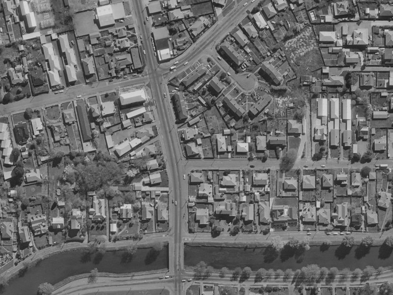 1 Glade Avenue from the air, 1970-1974