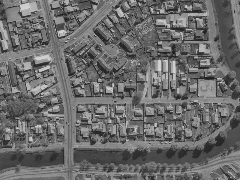 9 Glade Avenue from the air, 1970-1974