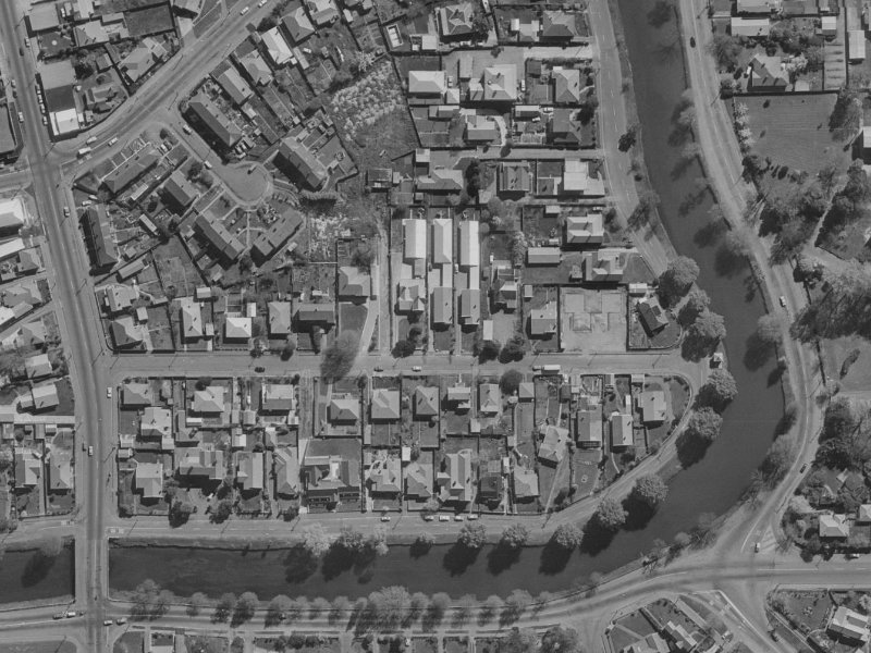 27 Glade Avenue from the air, 1970-1974