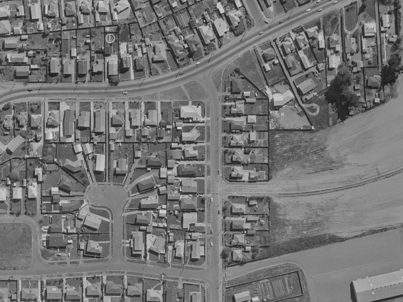 6 Kearneys Road from the air, 1970-1974