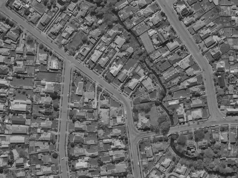 37C Totara Street from the air, 1970-1974