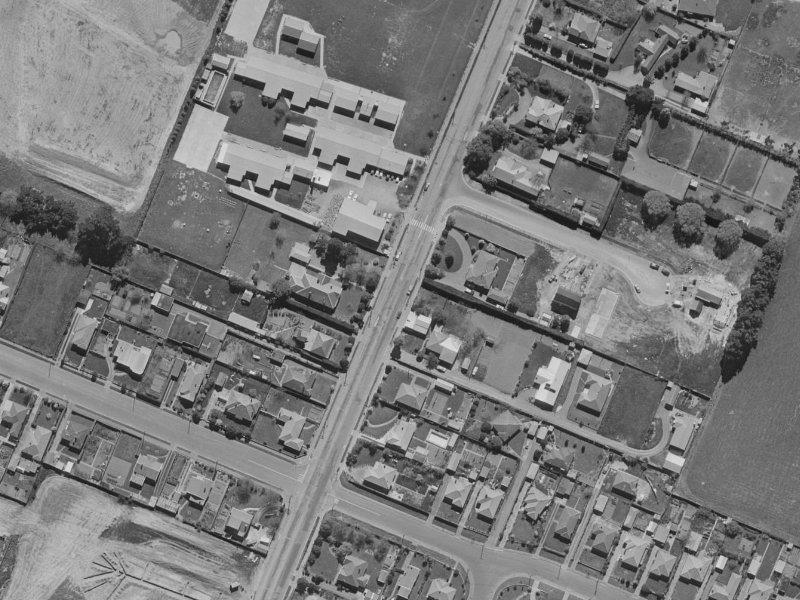 44 Avonhead Road from the air, 1970-1974