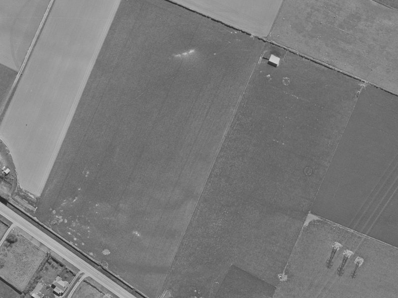 6 Cellars Way from the air, 1970-1974