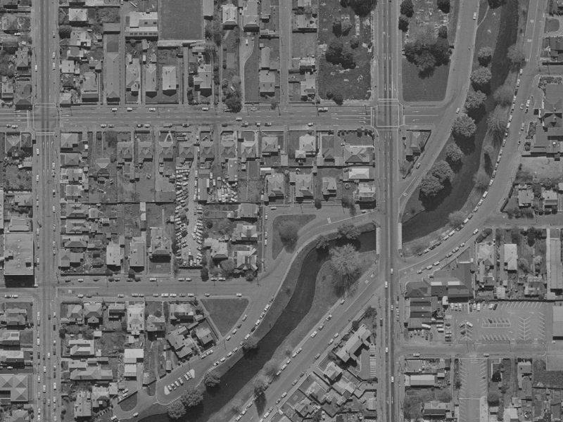 329 Cambridge Terrace from the air, 1970-1974