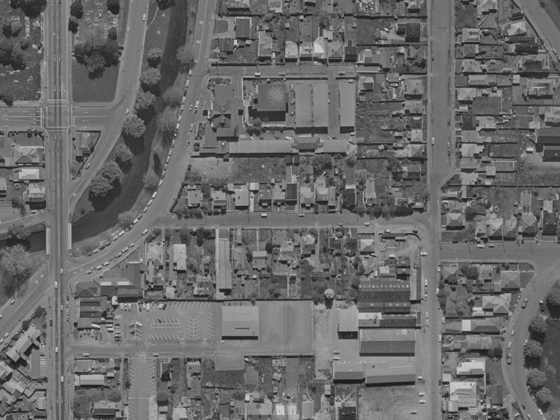 20 Hurley Street from the air, 1970-1974