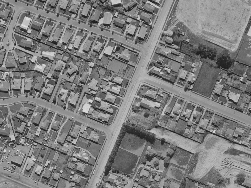 21 Nortons Road from the air, 1970-1974