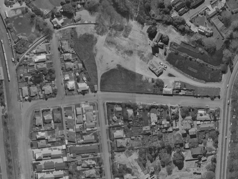 10 Matai Street from the air, 1970-1974