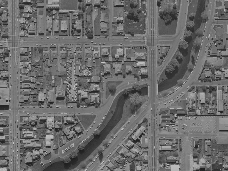 332 Cambridge Terrace from the air, 1970-1974