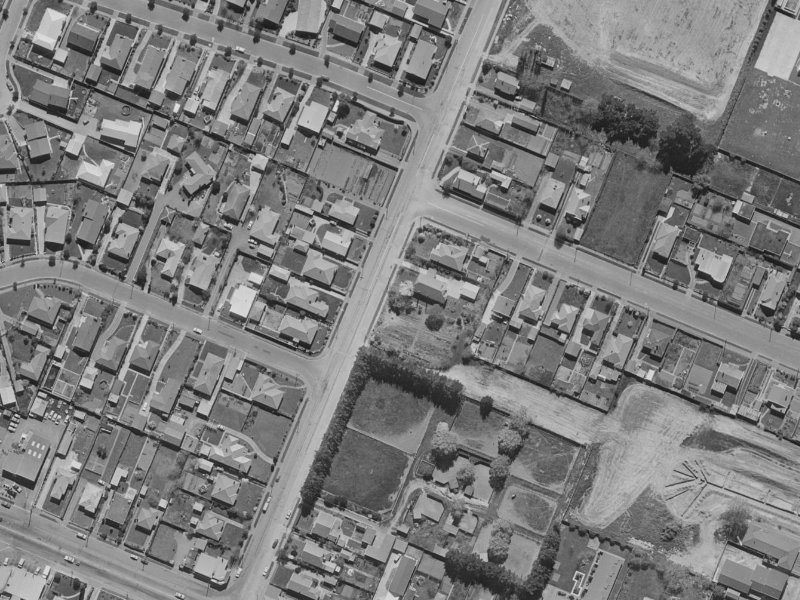 32B Nortons Road from the air, 1970-1974