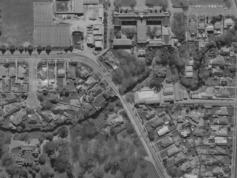 34 Kahu Road from the air, 1970-1974