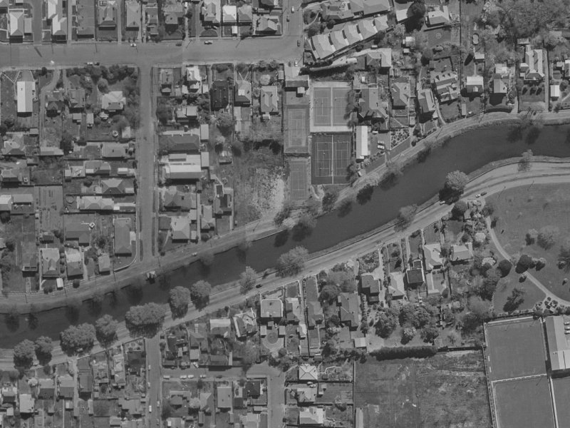 50 River Road from the air, 1970-1974