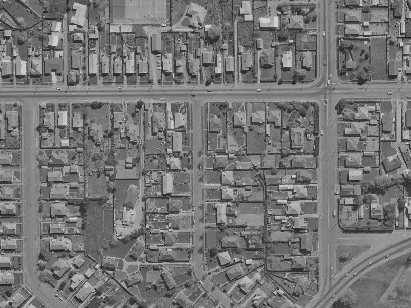 22 Sewell Street from the air, 1970-1974