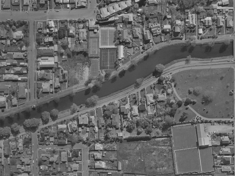 7 Te Orewai Place from the air, 1970-1974