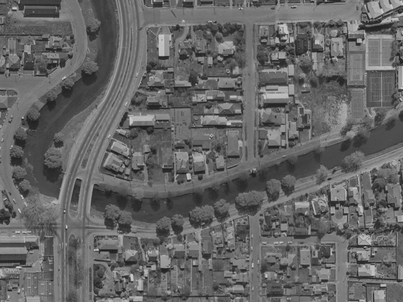 19 River Road from the air, 1970-1974