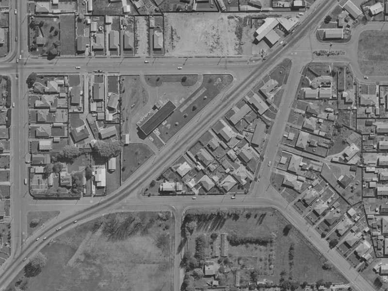 6 Pages Road from the air, 1970-1974