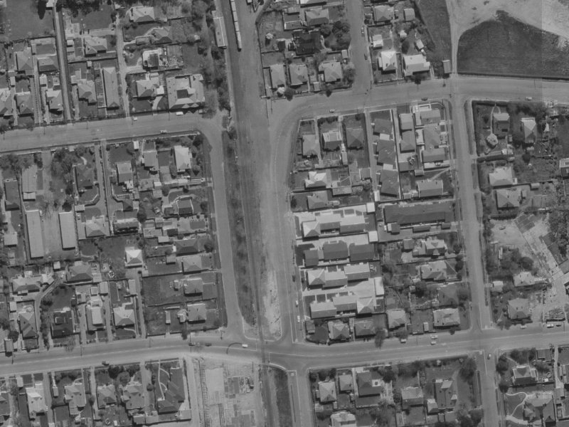 34 Mona Vale Avenue from the air, 1970-1974