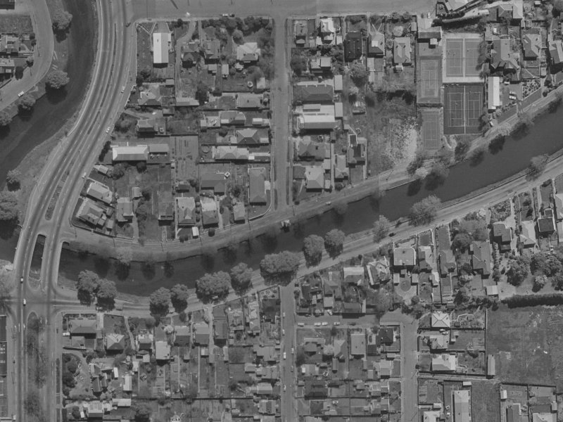 5 Templar Street from the air, 1970-1974