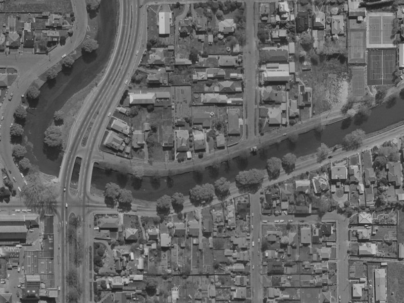 17 River Road from the air, 1970-1974