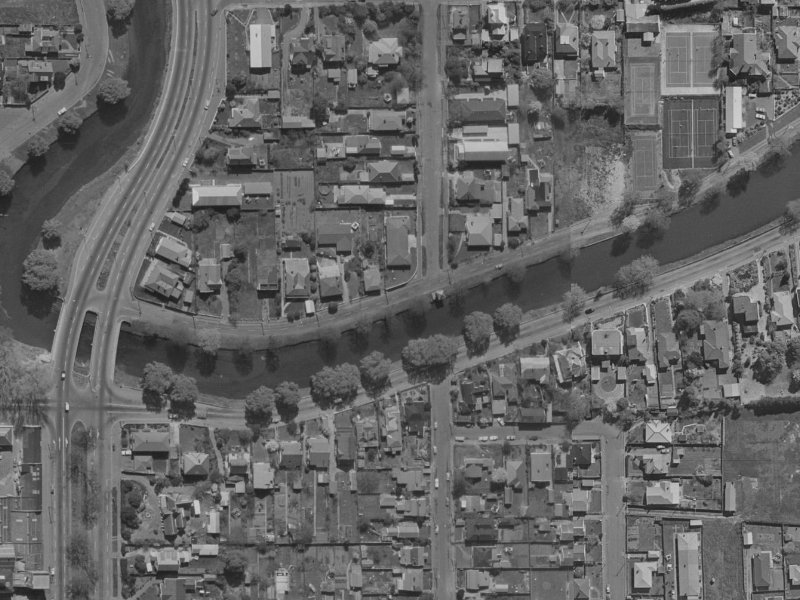 26 River Road from the air, 1970-1974