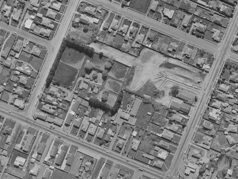 14 Gatonby Place from the air, 1970-1974