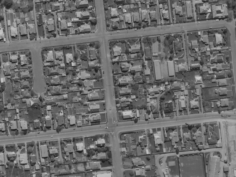 32 Harakeke Street from the air, 1970-1974