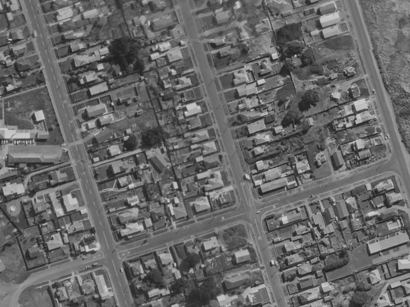 186 Pine Avenue from the air, 1970-1974