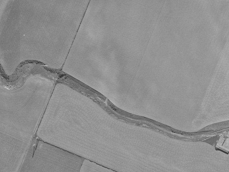 26 Laramie Place from the air, 1970-1974